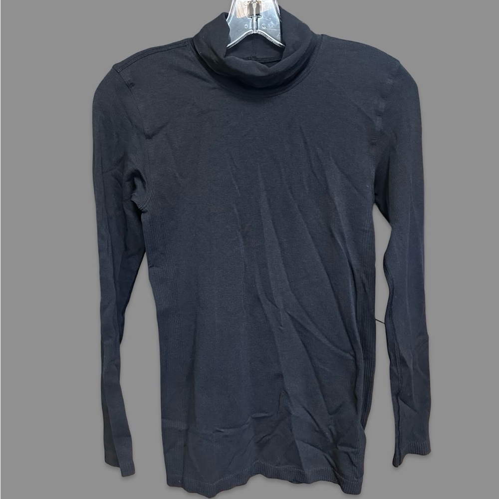 Lululemon Women’s Ribbed Black Turtleneck Long Sleeve Shirt